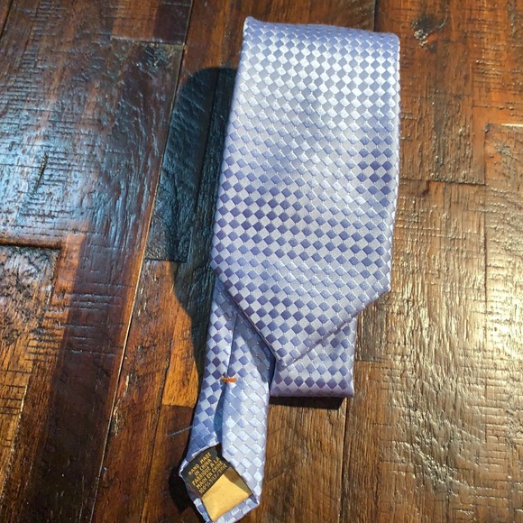 DONALD  J  . TRUM - SIGNATURE COLLECTION!! - Picture 6 of 10